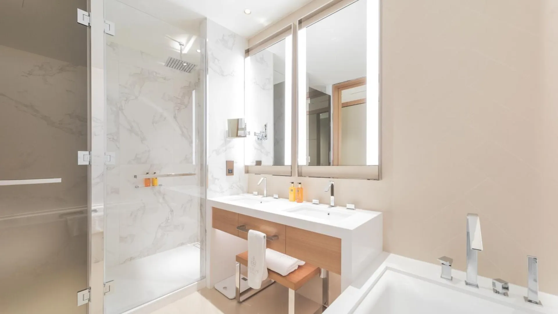 Eden'S Homes & Villas - Address Opera District Residences Dubai Lägenhet