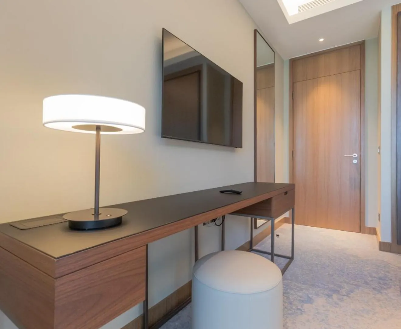 Lägenhet Eden'S Homes & Villas - Address Opera District Residences Dubai Förenade Arabemiraten