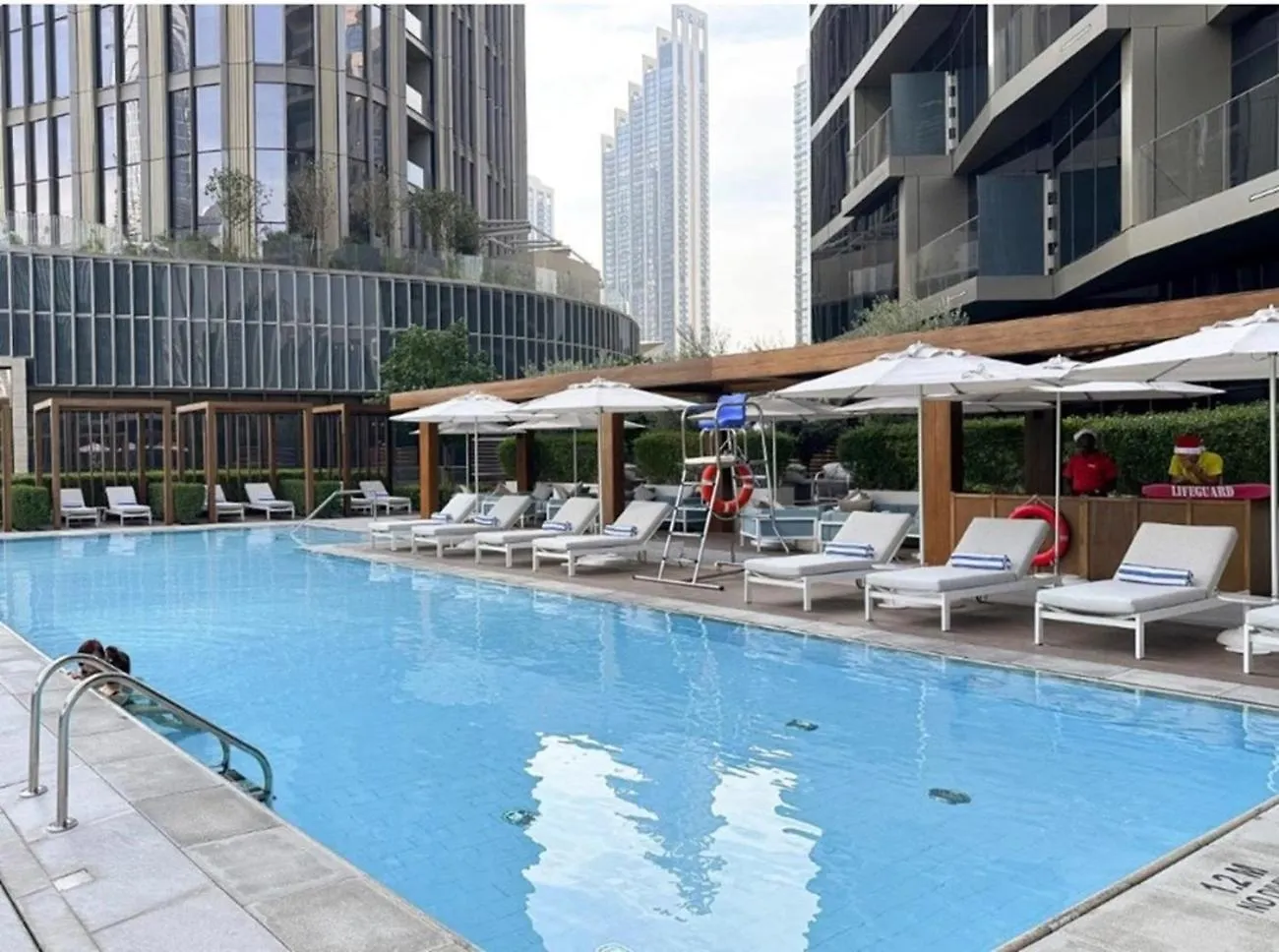 Eden'S Homes & Villas - Address Opera District Residences Dubai 0*,  Förenade Arabemiraten
